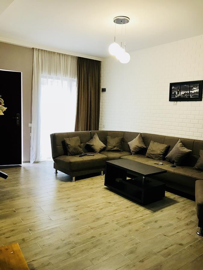 Borjomi Inn Esterno foto