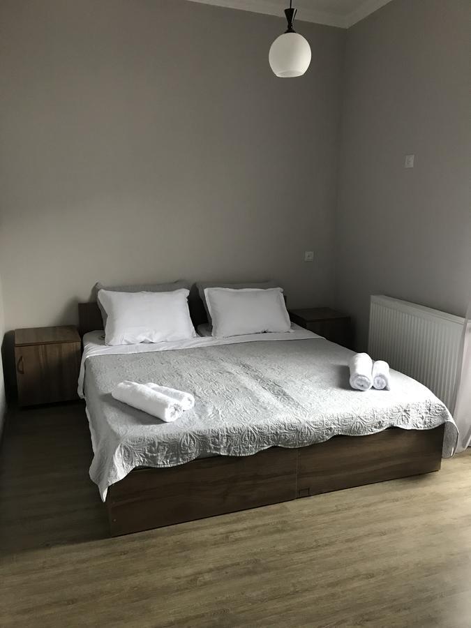 Borjomi Inn Esterno foto