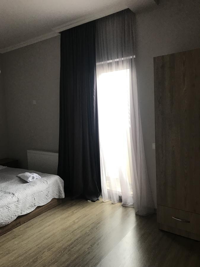 Borjomi Inn Esterno foto